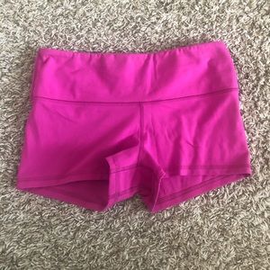 EUC Fleo Shorts - Rose Violet HRO - Medium